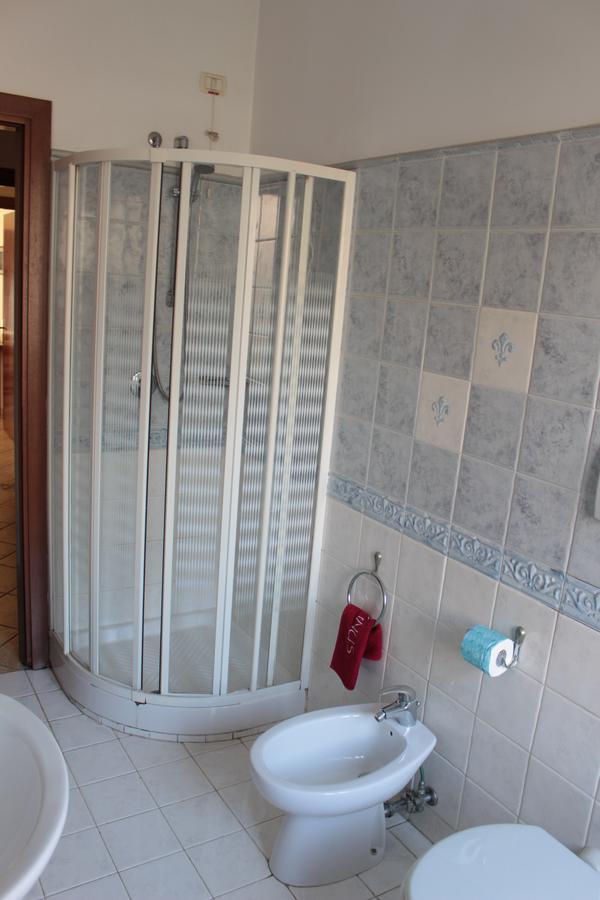 Ianus Guest House Рим Екстериор снимка