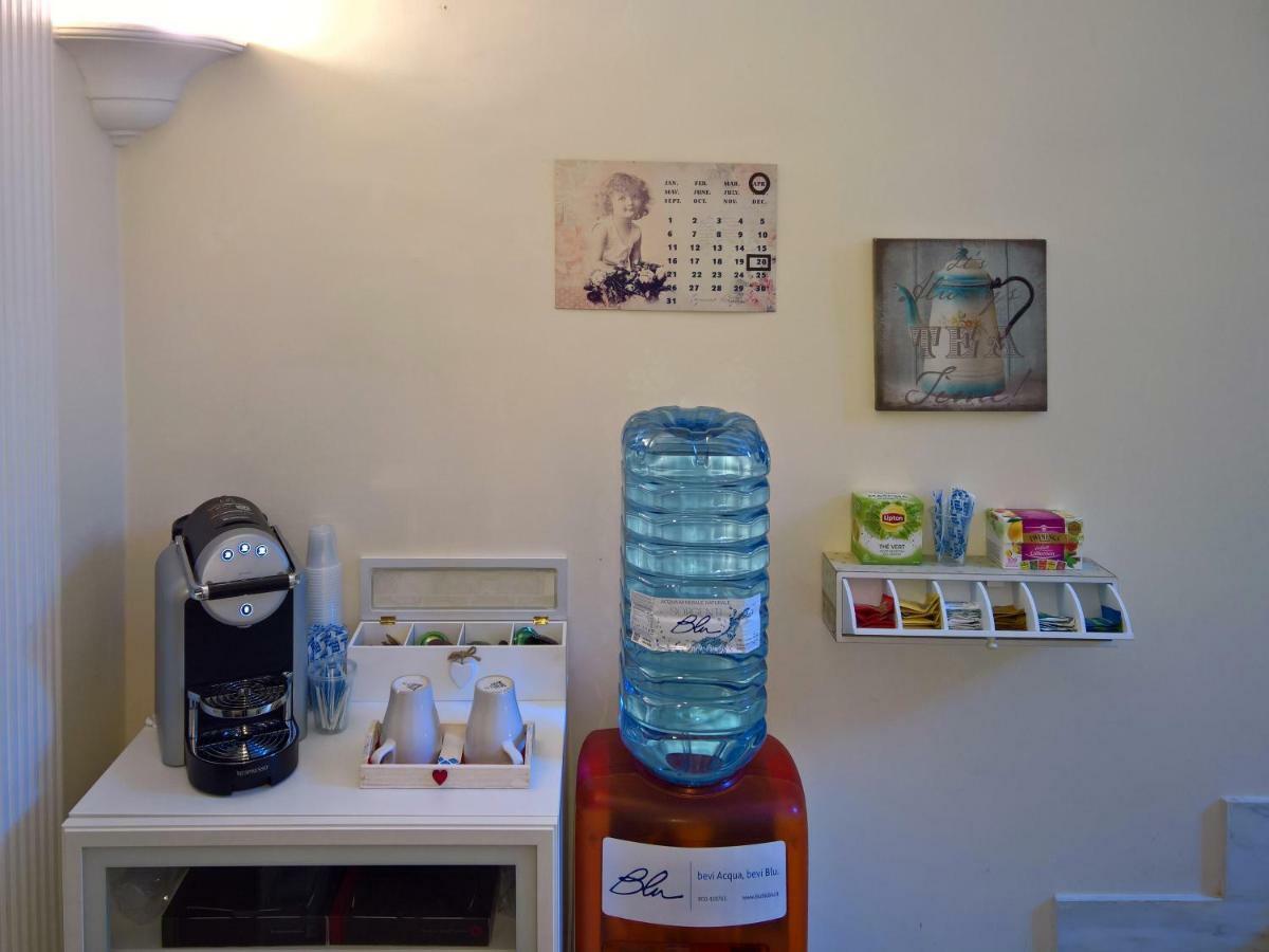 Ianus Guest House Рим Екстериор снимка